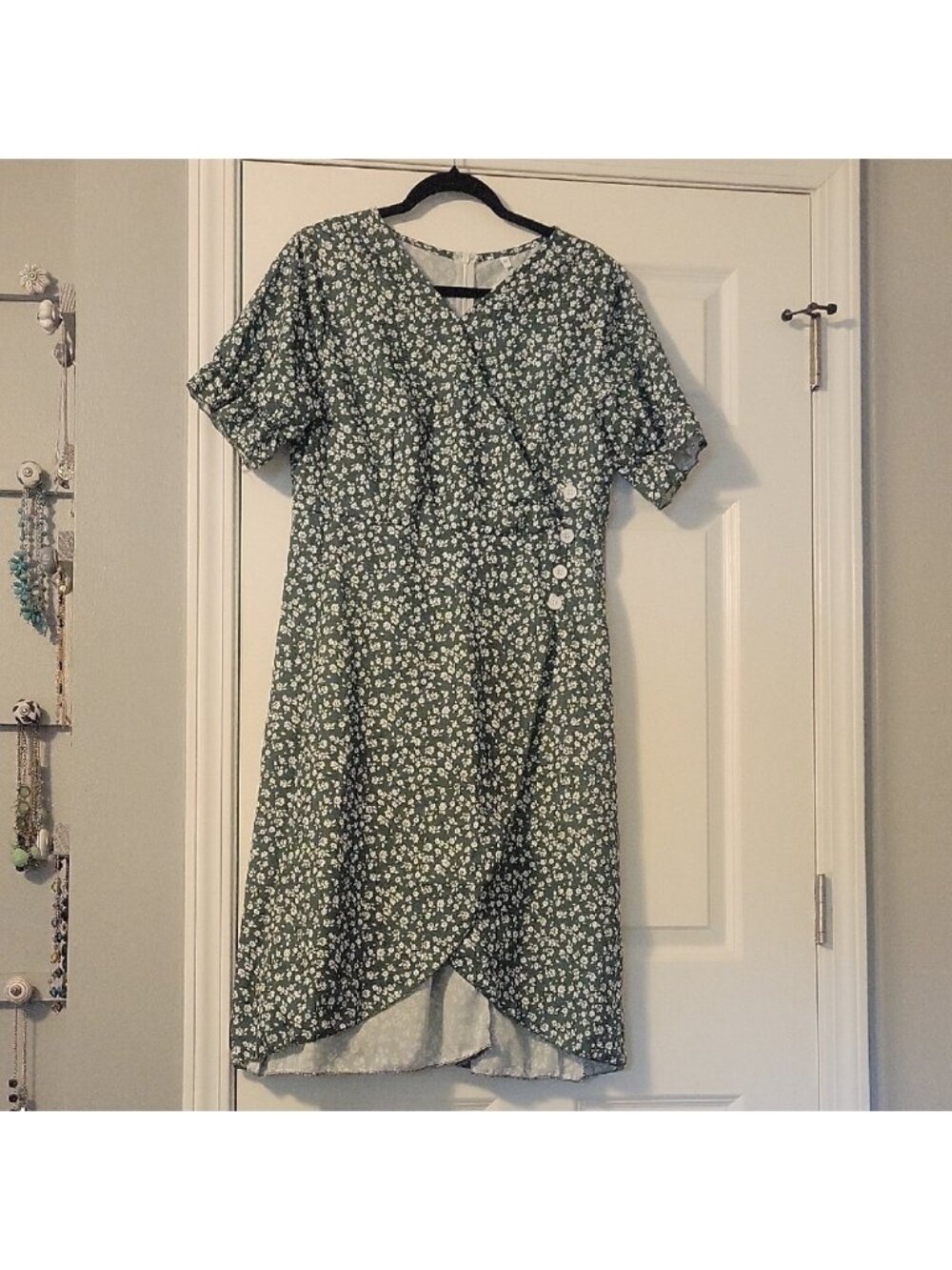 Chic Green Floral High Low Dress